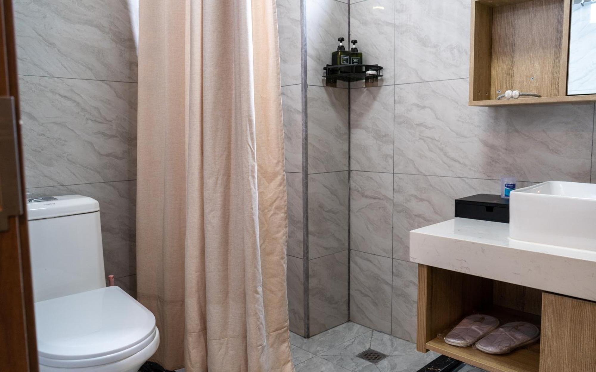 G.C Royal Hotel Аккра Номер фото